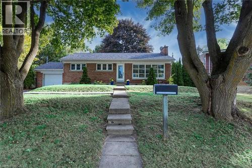 17 Orchard Crescent, Guelph, ON 