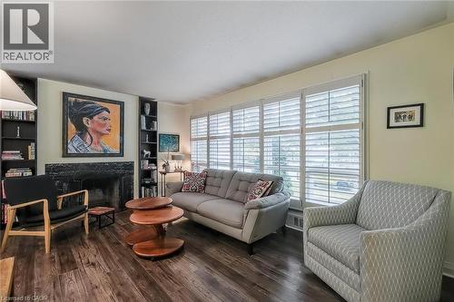 17 Orchard Crescent, Guelph, ON 