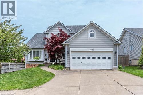 4021 Mountain Street, Beamsville, ON - Outdoor With Facade