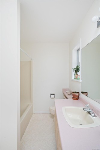 4617 Cliffwood Pl, Saanich, BC 