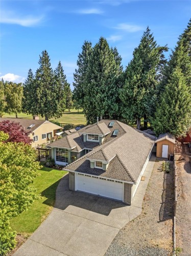 1000 Eaglecrest Dr, Qualicum Beach, BC 