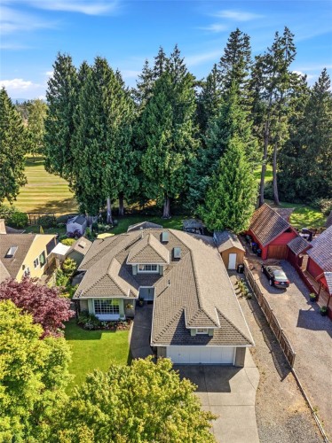 1000 Eaglecrest Dr, Qualicum Beach, BC 