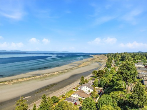 1000 Eaglecrest Dr, Qualicum Beach, BC 