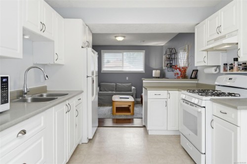 2844 Rita Rd, Langford, BC 