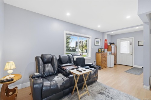 2844 Rita Rd, Langford, BC 