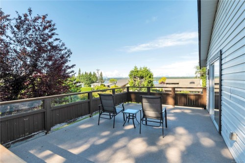 1048 Galerno Rd, Campbell River, BC 