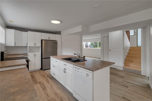 1048 Galerno Rd, Campbell River, BC 
