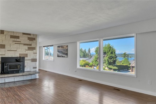 1048 Galerno Rd, Campbell River, BC 