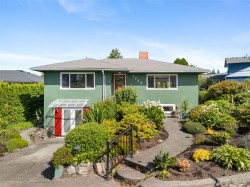 1750 North Dairy Rd Saanich, BC V8P 1C8