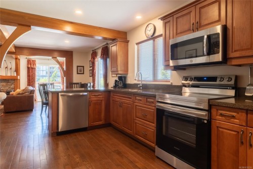 1171 Fosters Pl, Courtenay, BC 