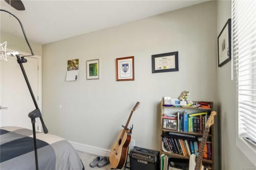 #302-904 Hillside Ave, Victoria, BC - Indoor