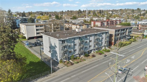 #302-904 Hillside Ave, Victoria, BC - Outdoor With View