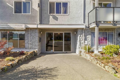 #302-904 Hillside Ave, Victoria, BC - Outdoor