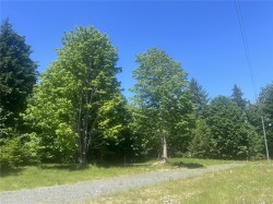 Lot 4 Creekside Dr  Quadra Island, BC V0P 1N0
