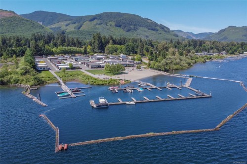 #6-6855 Park Ave, Honeymoon Bay, BC 