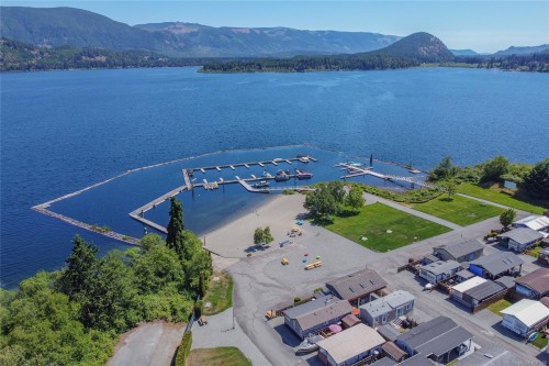 #6-6855 Park Ave, Honeymoon Bay, BC 