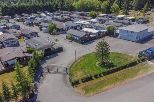 #6-6855 Park Ave, Honeymoon Bay, BC 