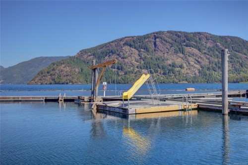 #6-6855 Park Ave, Honeymoon Bay, BC 
