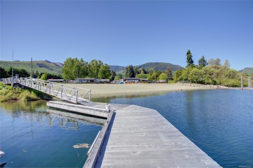 #6-6855 Park Ave, Honeymoon Bay, BC 