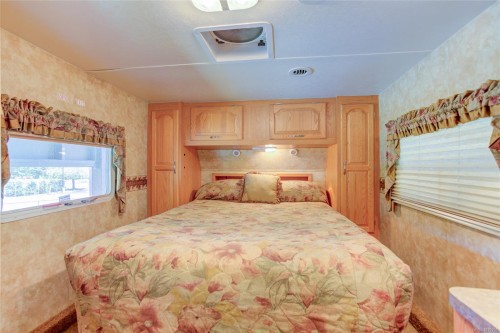 #6-6855 Park Ave, Honeymoon Bay, BC 