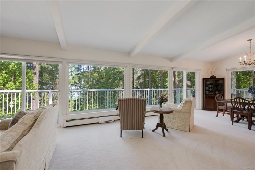 1495 Lands End Rd, North Saanich, BC 