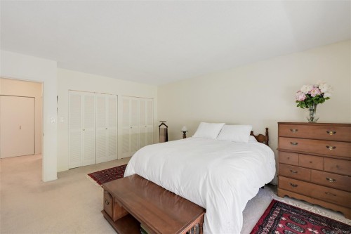 1495 Lands End Rd, North Saanich, BC 