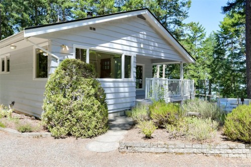1495 Lands End Rd, North Saanich, BC 