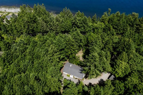 1495 Lands End Rd, North Saanich, BC 