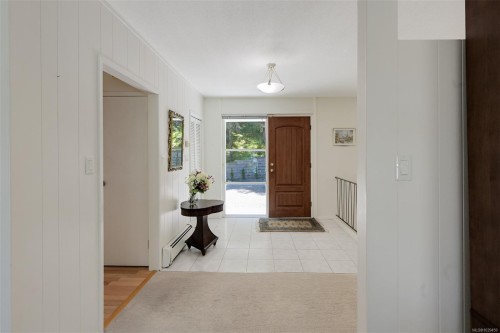 1495 Lands End Rd, North Saanich, BC 