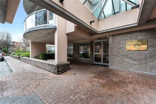 #1004-1020 View St, Victoria, BC - Outdoor With Exterior