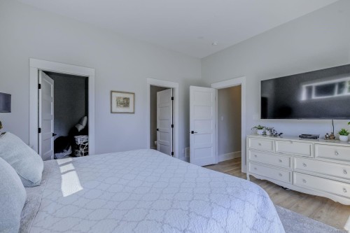 3770 Tralee Rd, Whiskey Creek, BC 