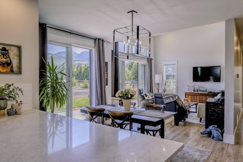 3770 Tralee Rd, Whiskey Creek, BC 
