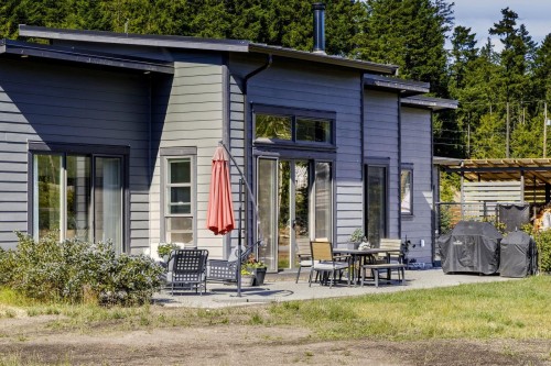 3770 Tralee Rd, Whiskey Creek, BC 