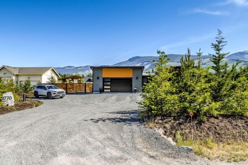 3770 Tralee Rd, Whiskey Creek, BC 