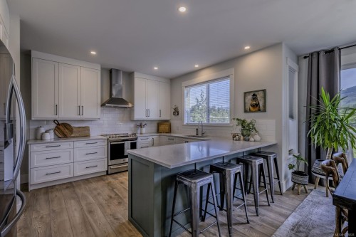 3770 Tralee Rd, Whiskey Creek, BC 
