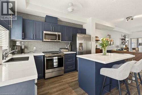 54 Aquarius Crescent, Hamilton, ON 