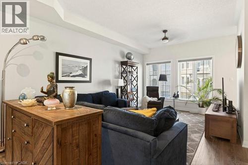 54 Aquarius Crescent, Hamilton, ON 