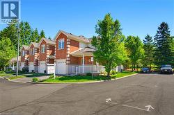 81 VALRIDGE Drive Unit# 13  Ancaster, ON L9G 5B7