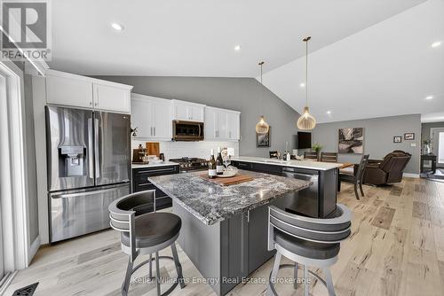 7 Farrington Crescent, Prince Edward County (Picton Ward), ON 