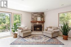 Upper Loft Living Area W/Kitchen, Deck/Fireplace - 