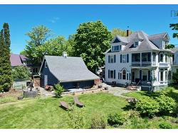18 Stanley Street Oxford, NS B0M 1P0