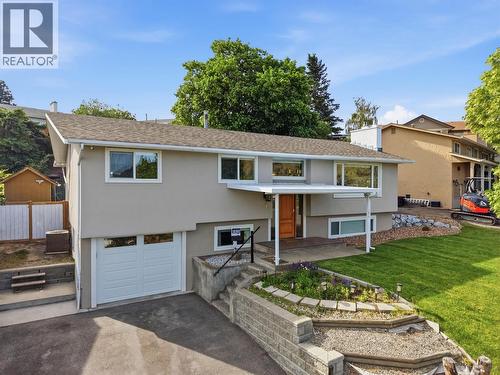 1675 SPRINGHAVEN PLACE Place  Kamloops, BC V2E 1C7