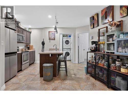2001 Perrier Road Unit# 102, Nelson, BC 