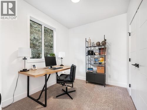 Photos of The Ledge showhome of the same layout - 7735 Okanagan Hills Boulevard Unit# 63 Lot# 2, Vernon, BC 