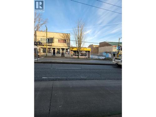 709 E Broadway, Vancouver, BC 