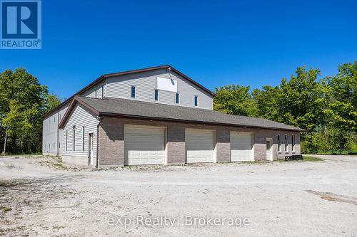 117 East Road, Northern Bruce Peninsula, ON 