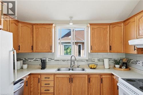 26 Kelly Court, Guelph, ON 