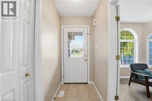 26 Kelly Court, Guelph, ON 