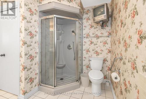 6254 Gore Street, Niagara Falls (Stamford), ON 