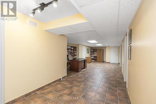 6254 Gore Street, Niagara Falls (Stamford), ON 